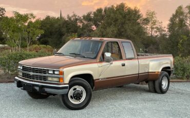 Chevrolet-C3500-extended-cab-1989-1