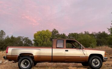 Chevrolet-C3500-extended-cab-1989-13