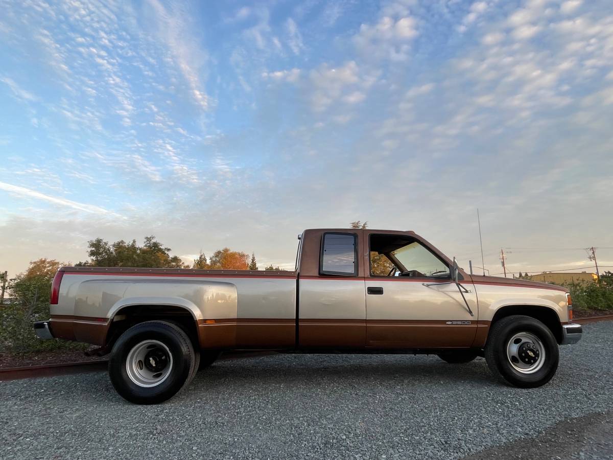 Chevrolet-C3500-extended-cab-1989-20