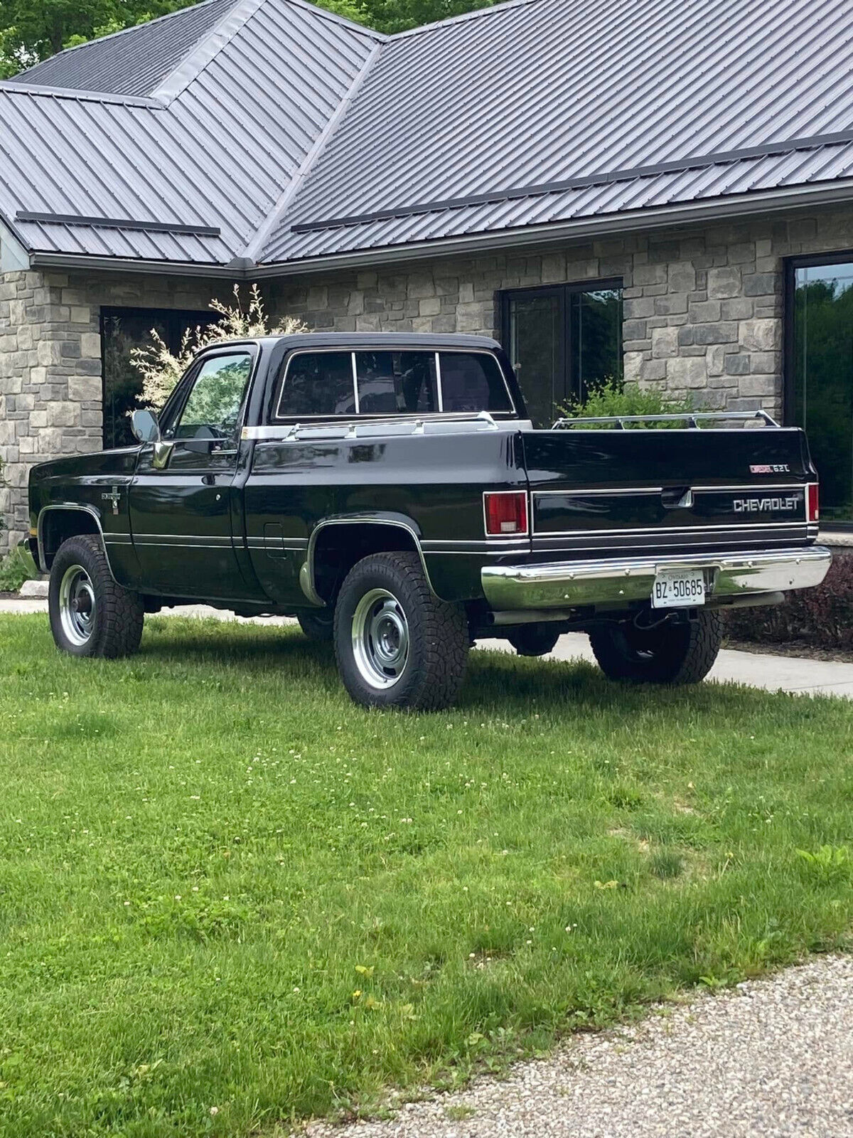 Chevrolet-CK-Pickup-1500-1985-26