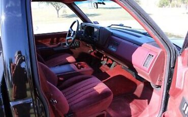 Chevrolet-CK-Pickup-1500-1990-14