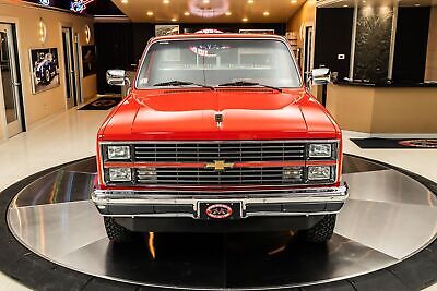 Chevrolet-CK-Pickup-1500-Pickup-1984-7