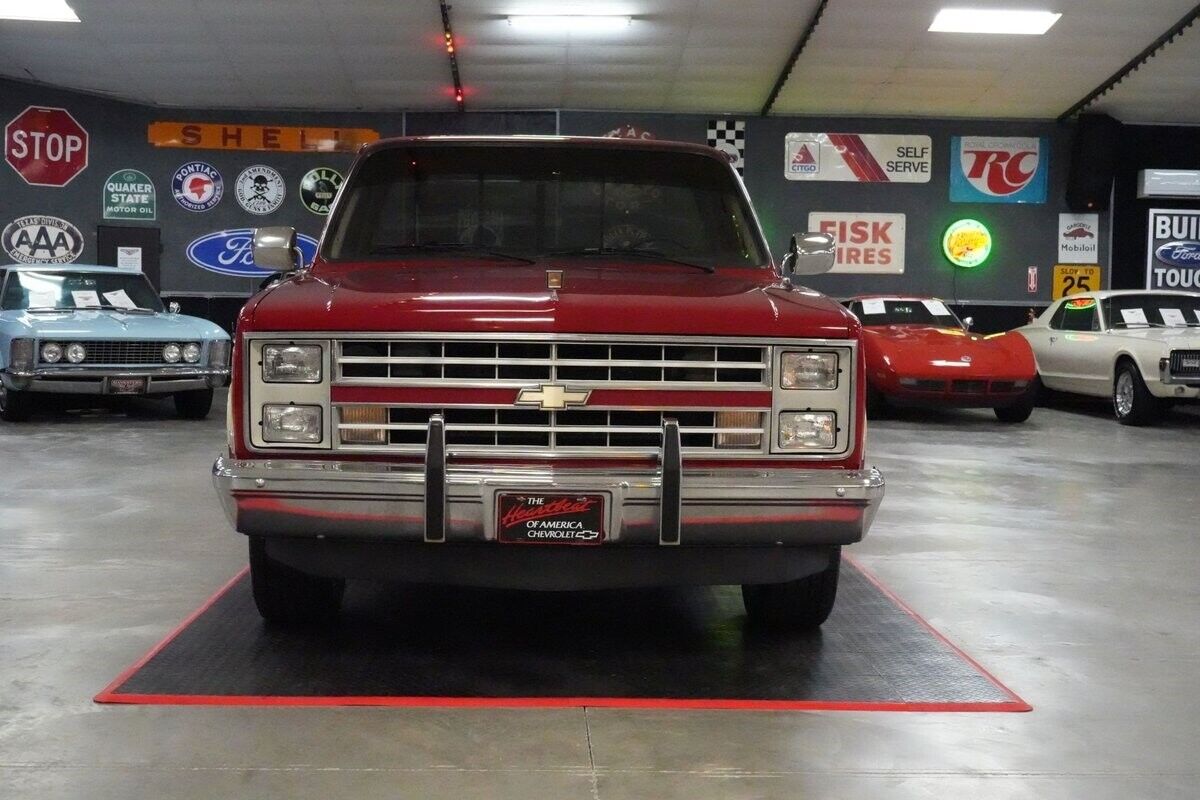 Chevrolet-CK-Pickup-1500-Pickup-1987-18