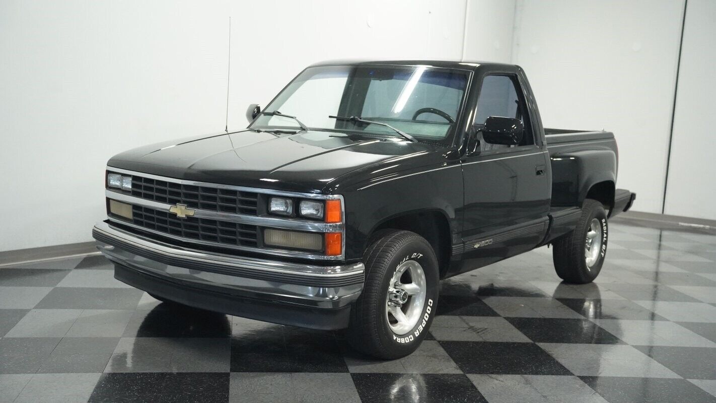 Chevrolet-CK-Pickup-1500-Pickup-1988-5