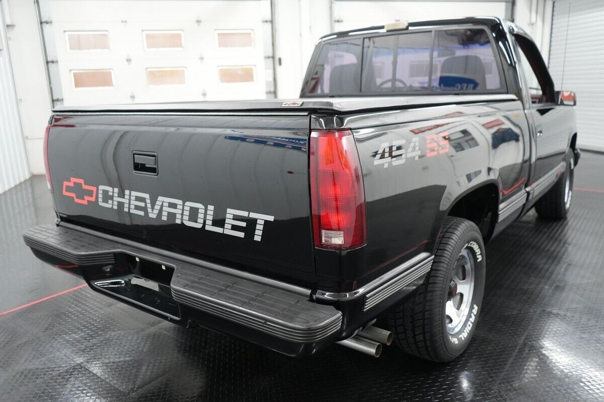 Chevrolet-CK-Pickup-1500-Pickup-1990-15