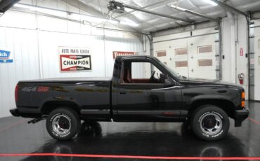 Chevrolet-CK-Pickup-1500-Pickup-1990-17