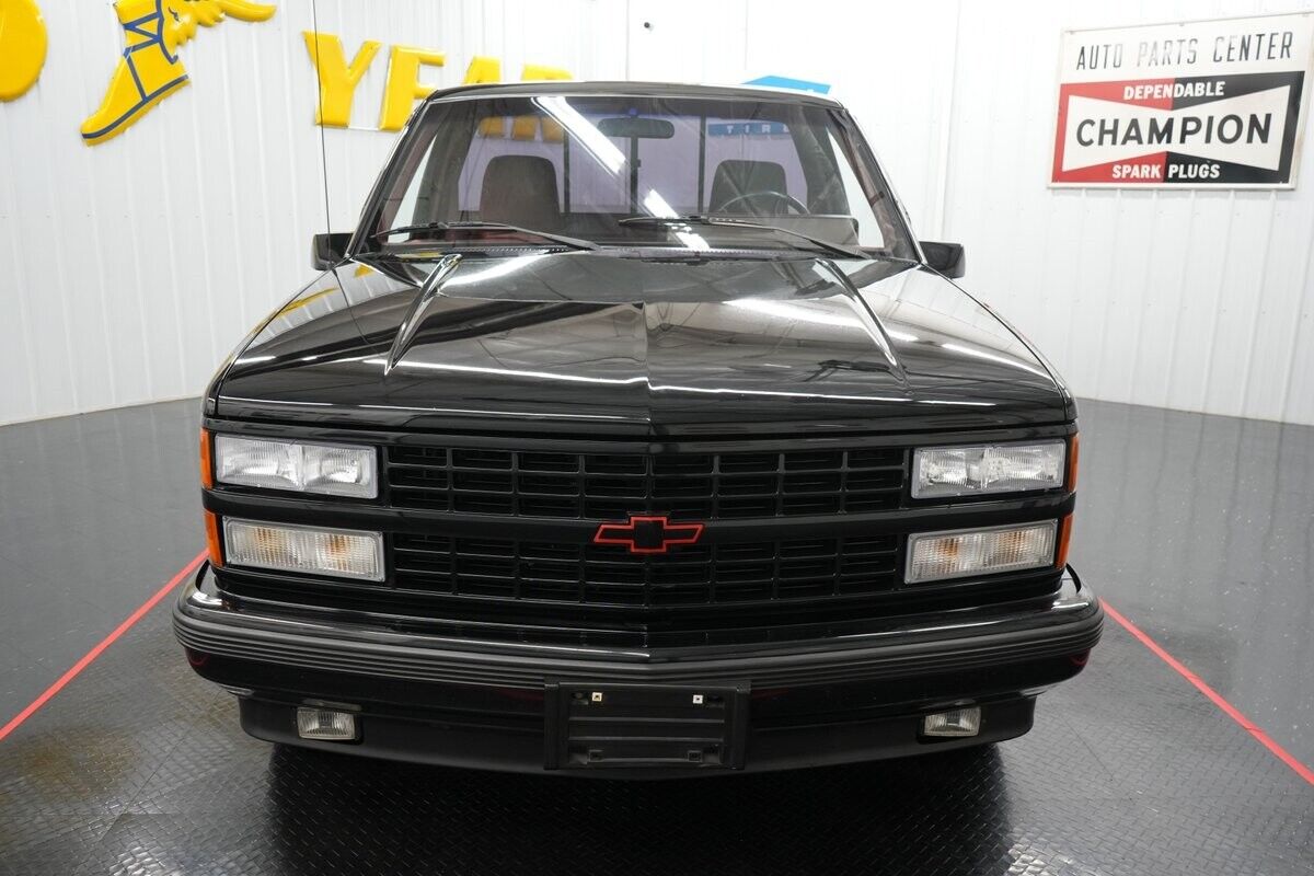 Chevrolet-CK-Pickup-1500-Pickup-1990-27