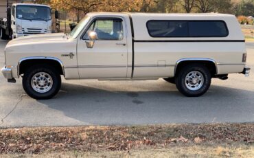 Chevrolet-CK-Pickup-2500-1986-8