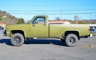 Chevrolet-CK-Pickup-2500-Pickup-1985-2