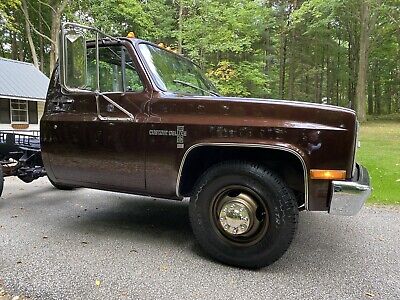 Chevrolet-CK-Pickup-3500-1982-3