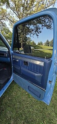 Chevrolet-CK-Pickup-3500-1983-38