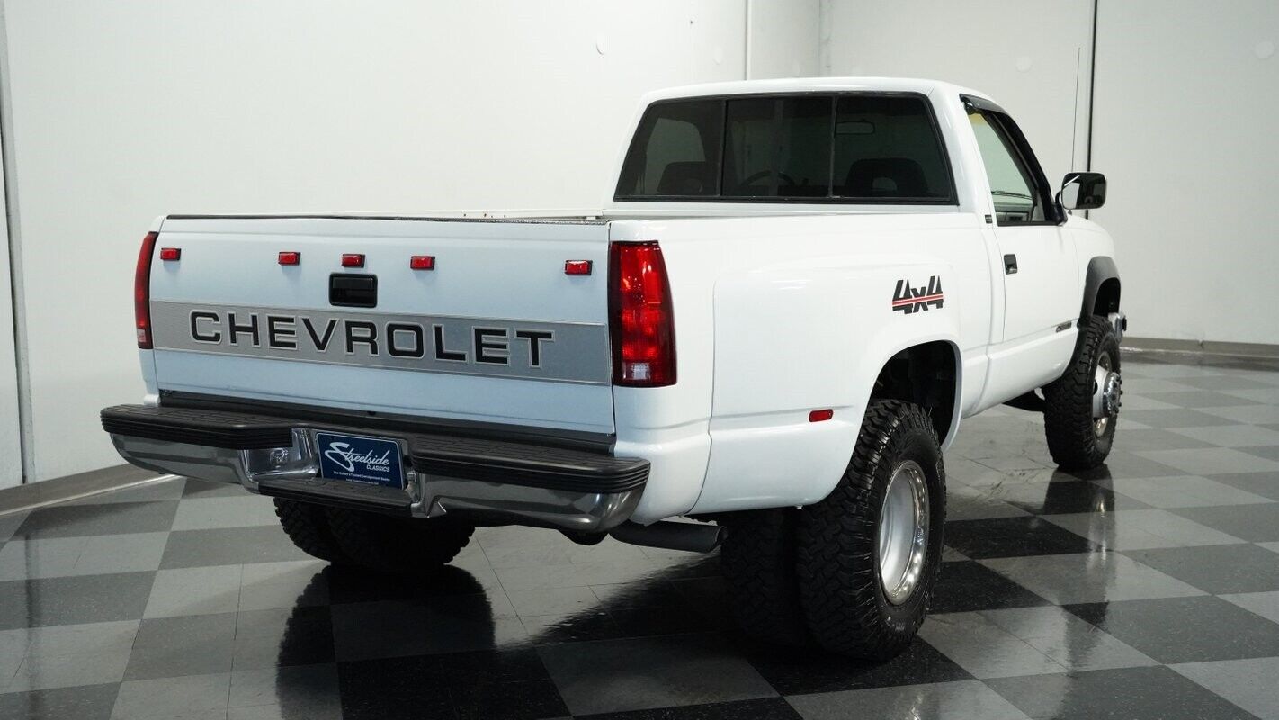 Chevrolet-CK-Pickup-3500-Pickup-1993-10