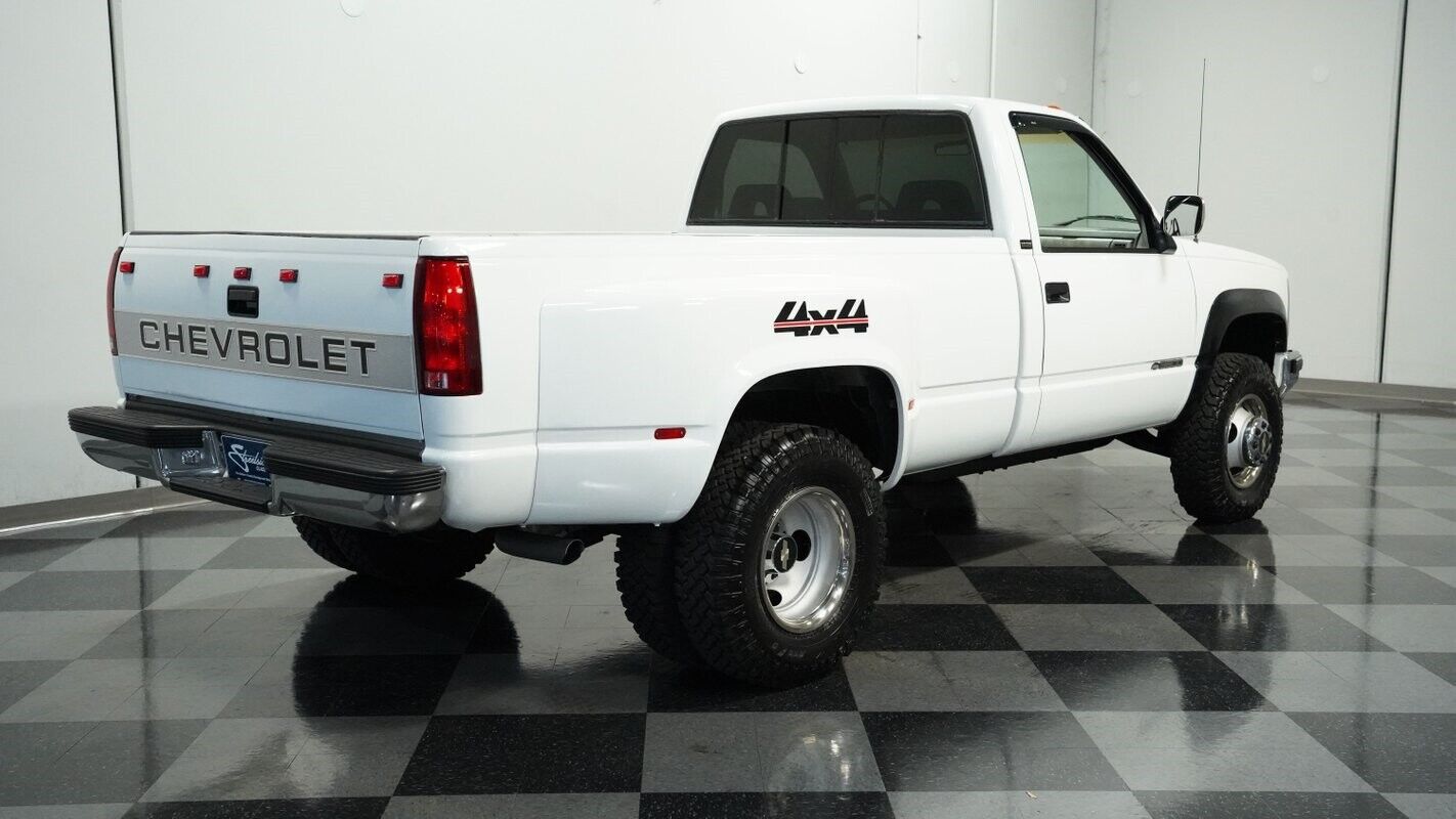 Chevrolet-CK-Pickup-3500-Pickup-1993-11