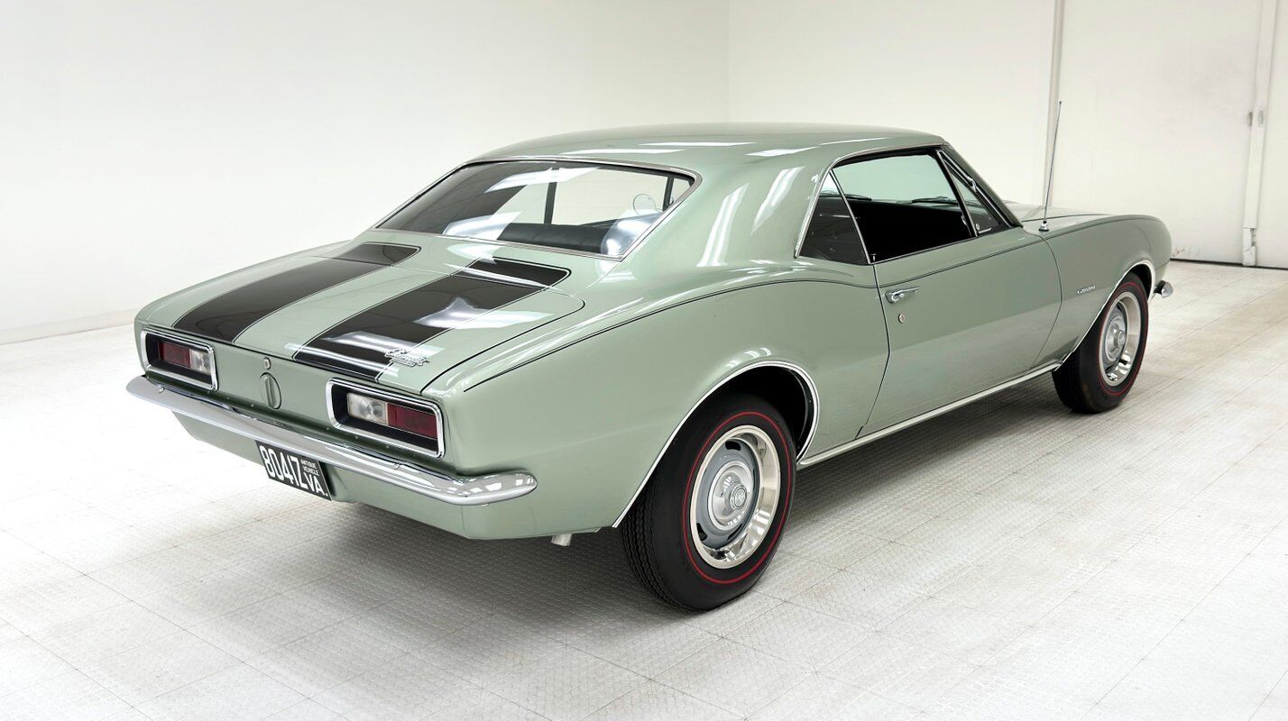 Chevrolet-Camaro-1967-4