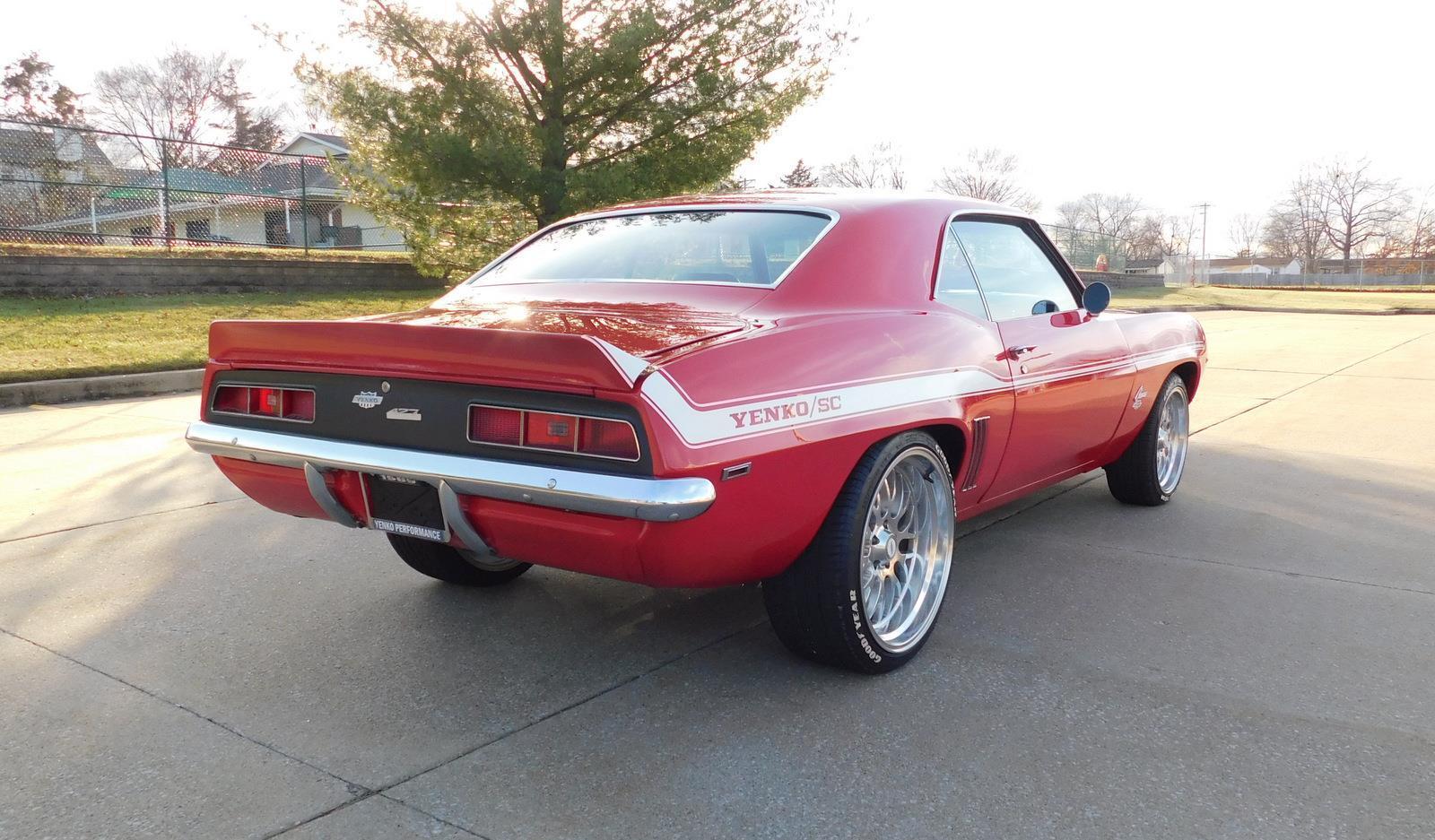 Chevrolet-Camaro-1969-17