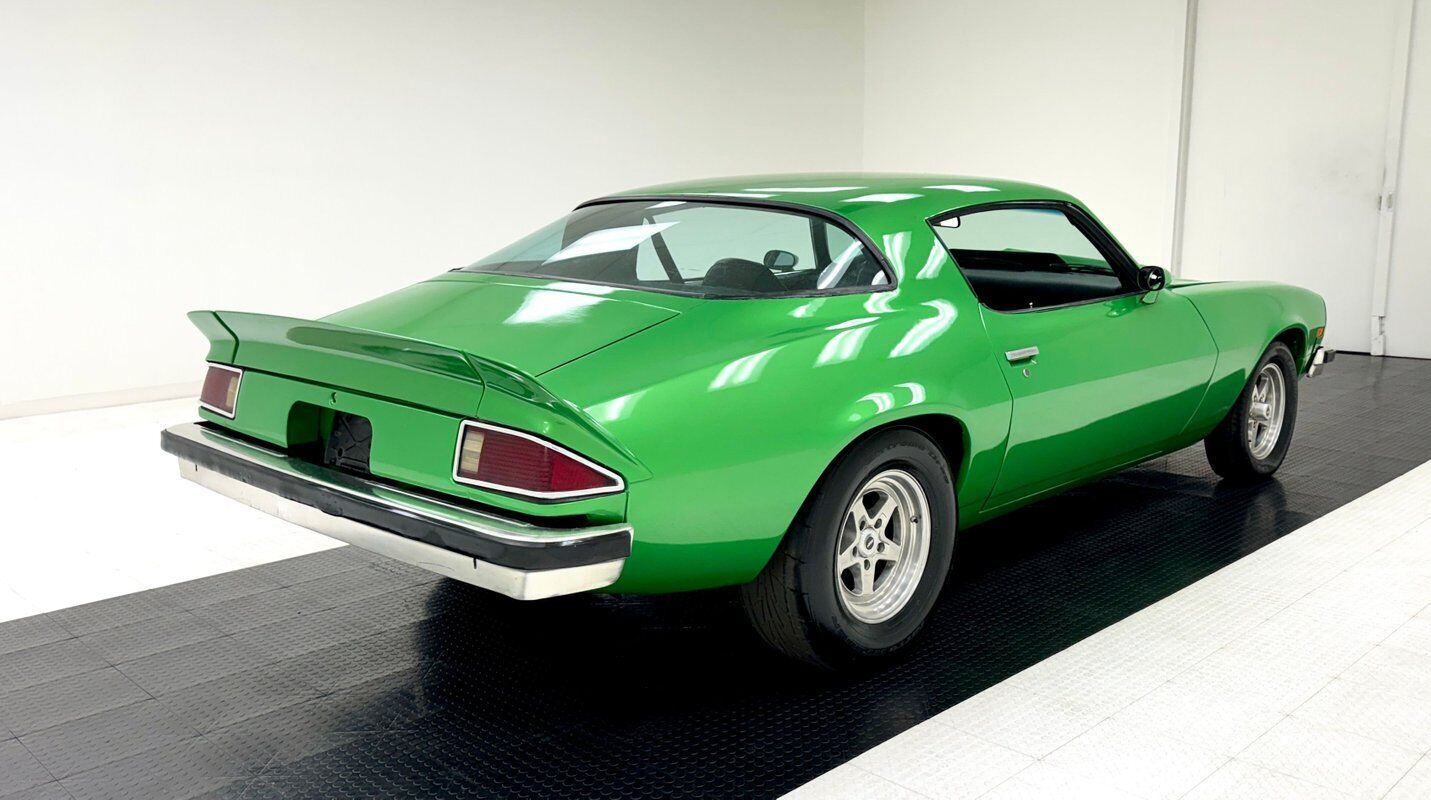 Chevrolet-Camaro-1976-4