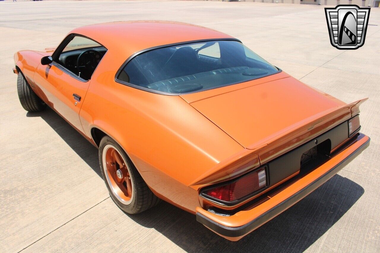 Chevrolet-Camaro-1977-11