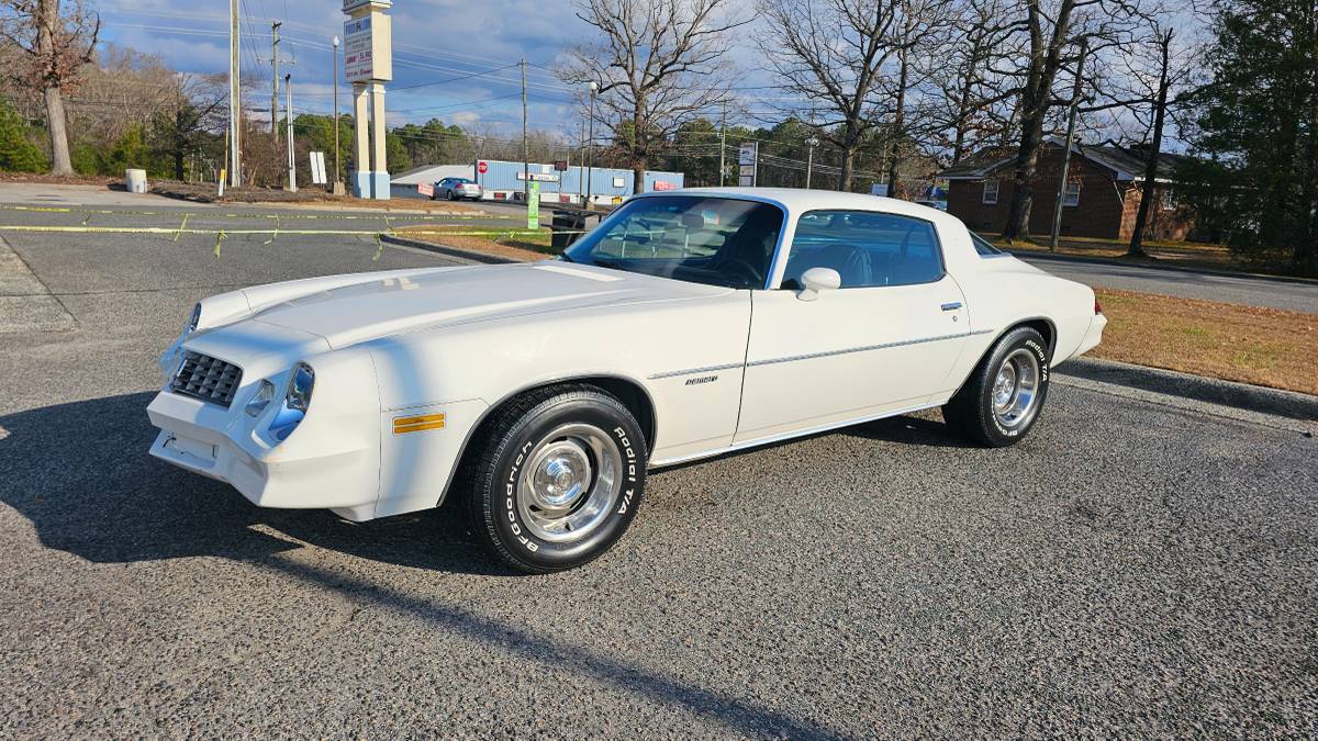 Chevrolet-Camaro-1978-18