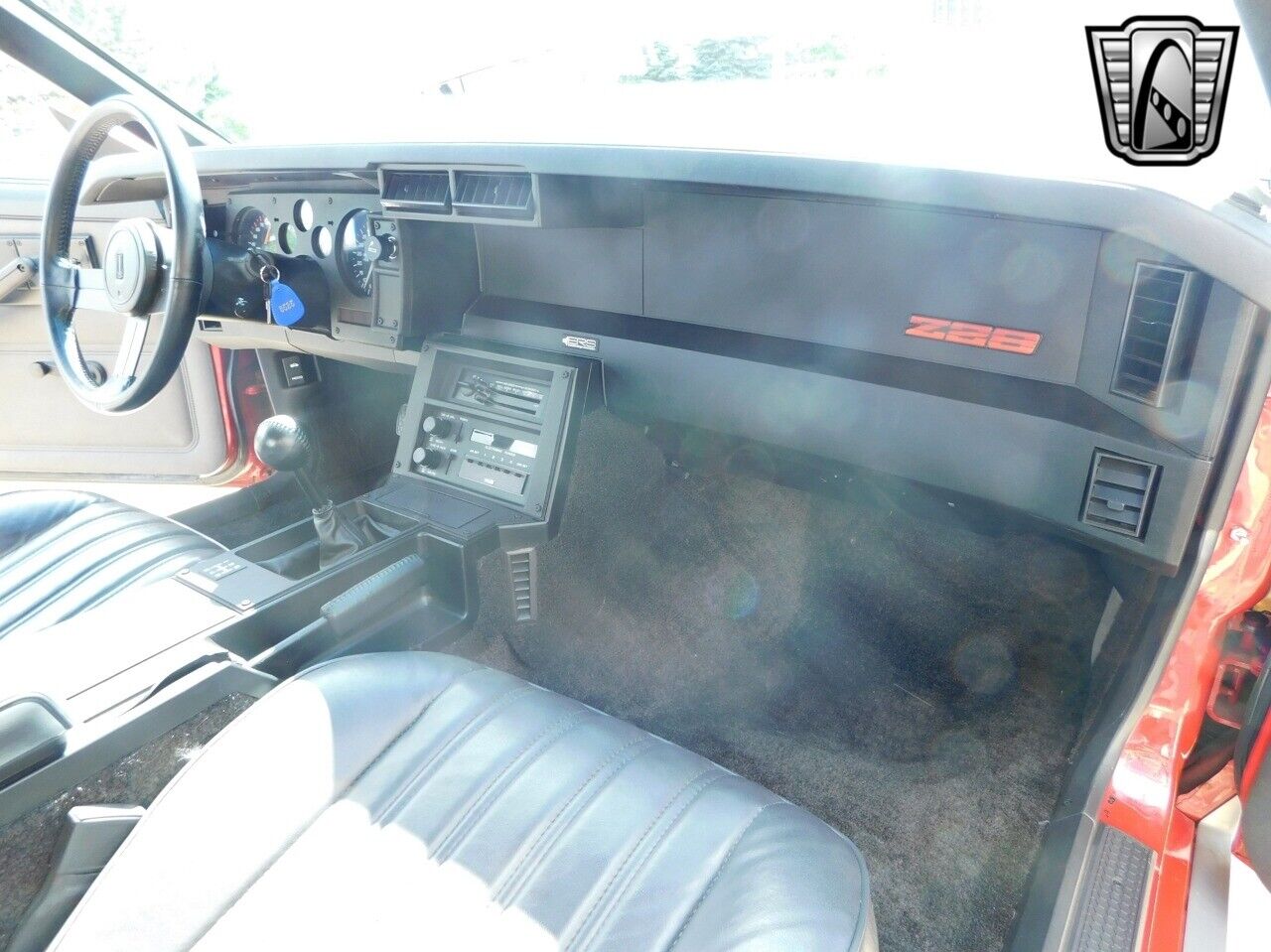 Chevrolet-Camaro-1983-11