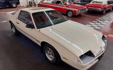 Chevrolet-Camaro-1987-6