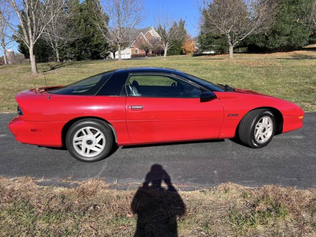 Chevrolet-Camaro-1993-1