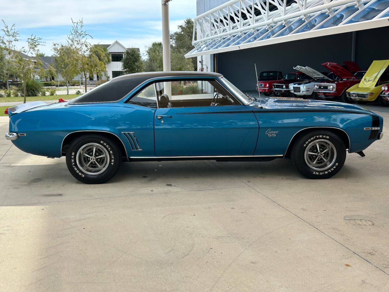 Chevrolet-Camaro-Cabriolet-1969-3