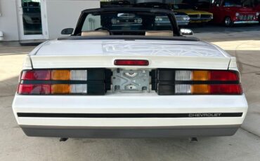 Chevrolet-Camaro-Cabriolet-1987-5