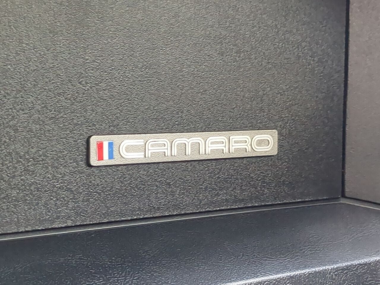 Chevrolet-Camaro-Cabriolet-1989-22