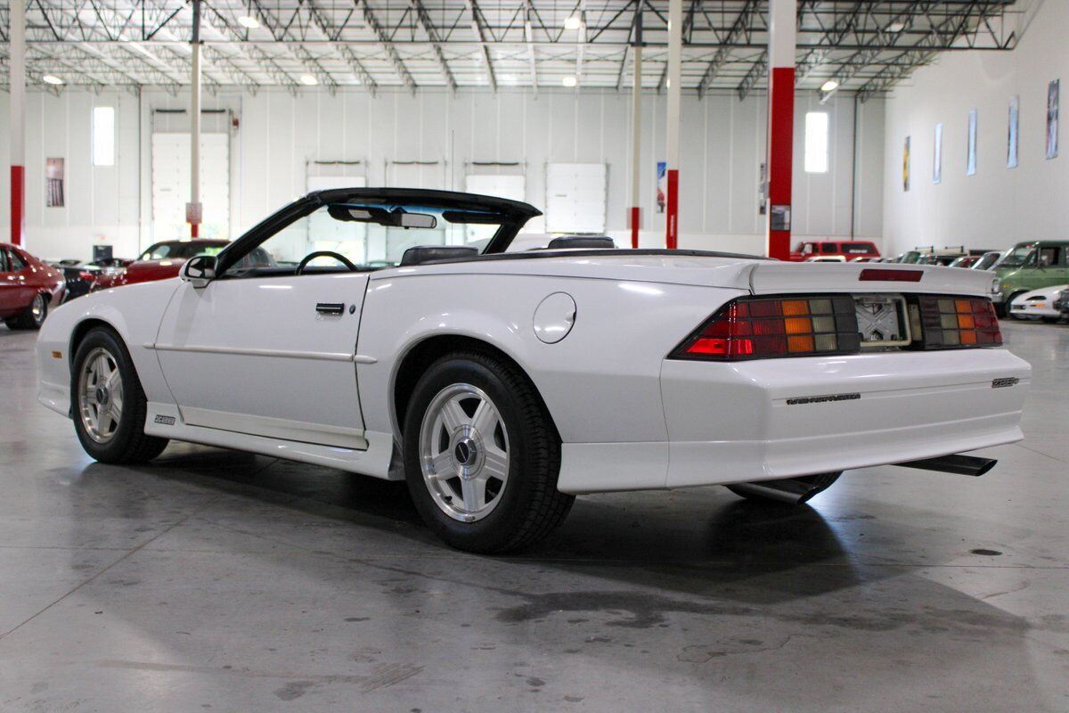 Chevrolet-Camaro-Cabriolet-1991-2