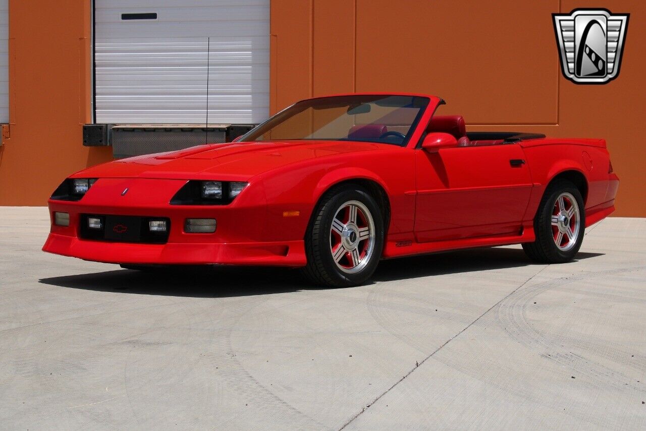 Chevrolet-Camaro-Cabriolet-1991-3