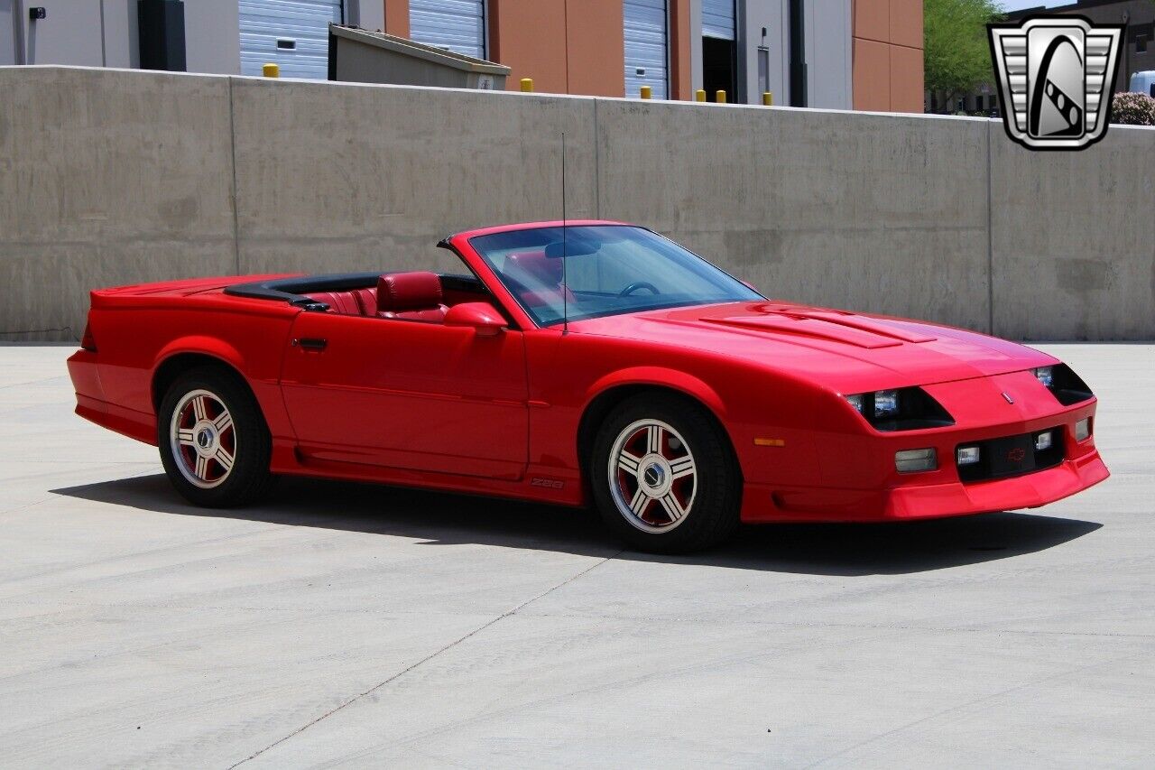 Chevrolet-Camaro-Cabriolet-1991-6