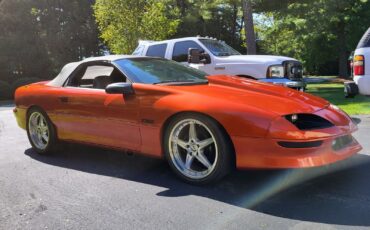 Chevrolet-Camaro-Cabriolet-1995-1