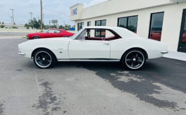 Chevrolet-Camaro-Coupe-1967-1