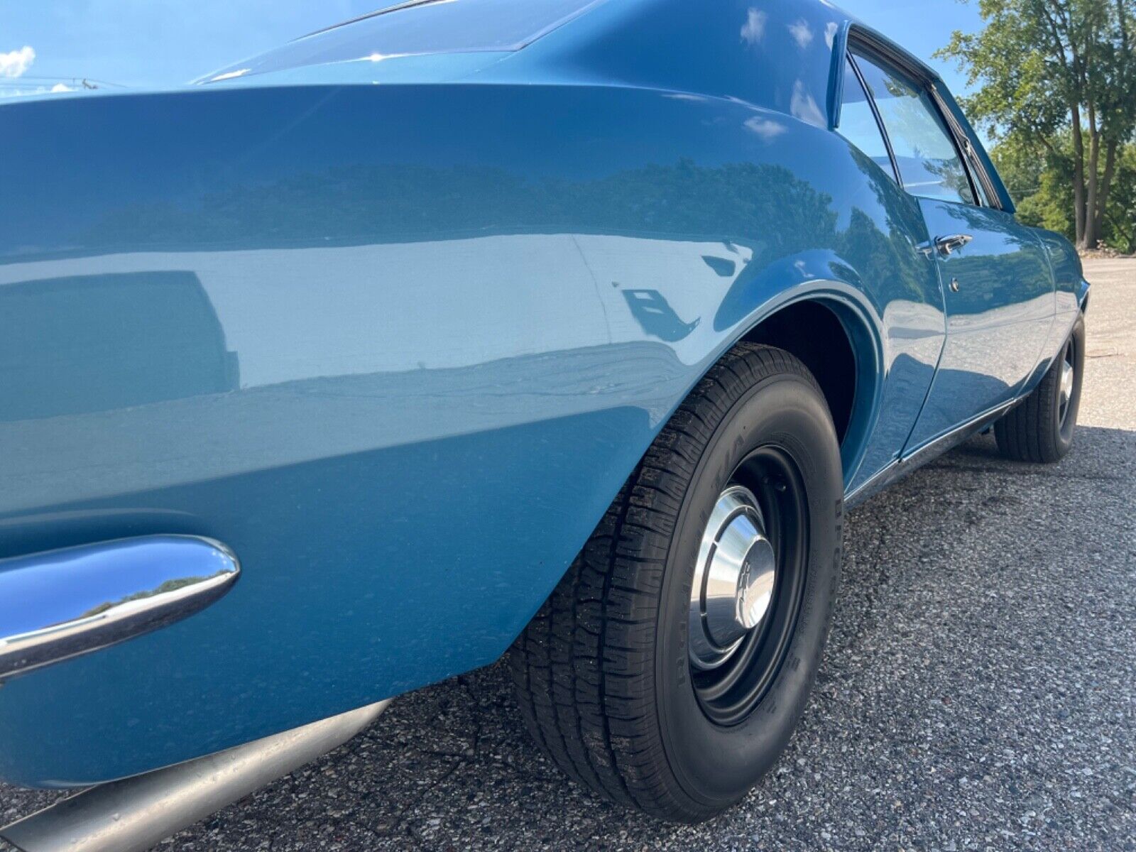 Chevrolet-Camaro-Coupe-1967-12