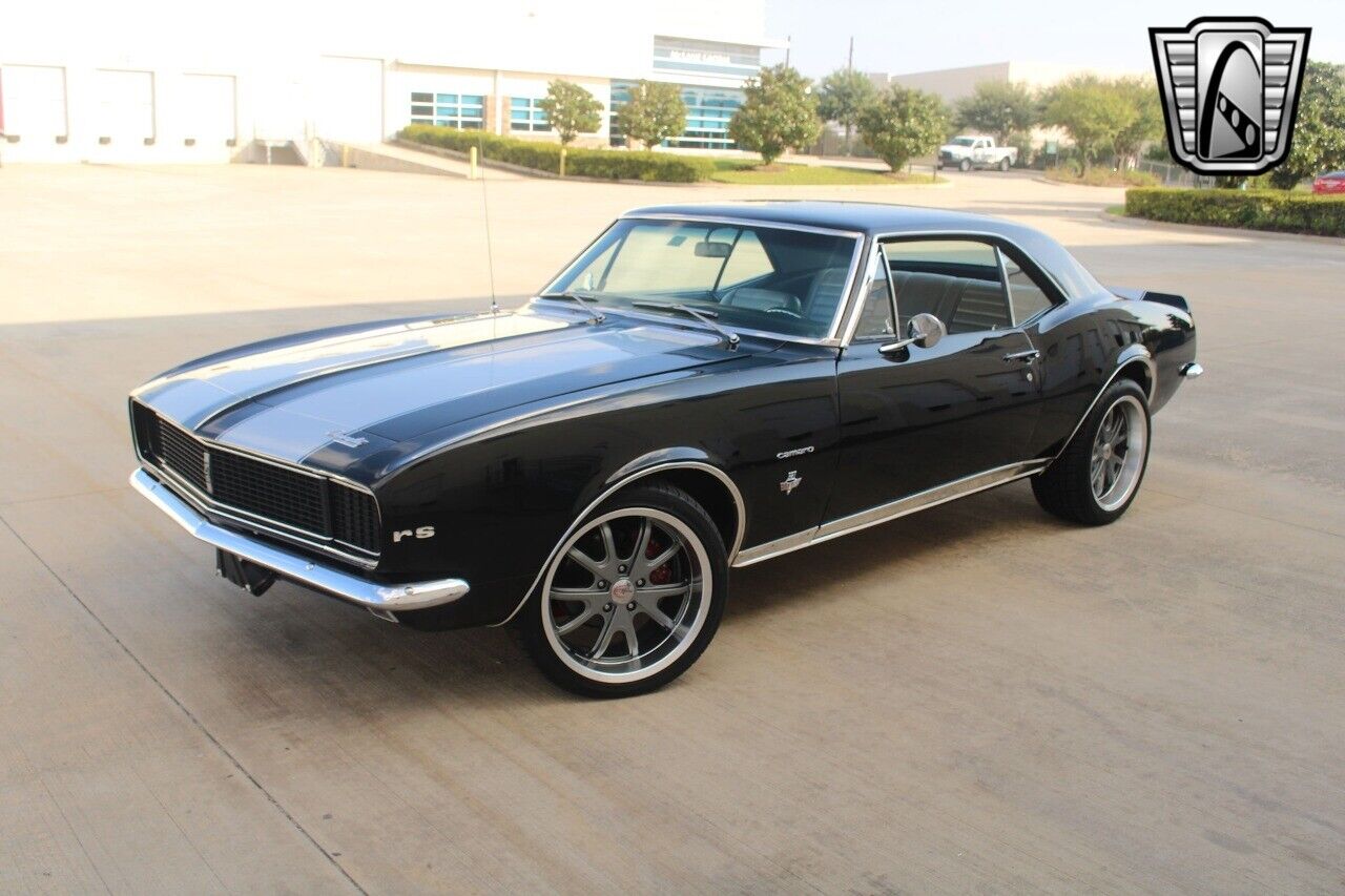 Chevrolet-Camaro-Coupe-1967-2