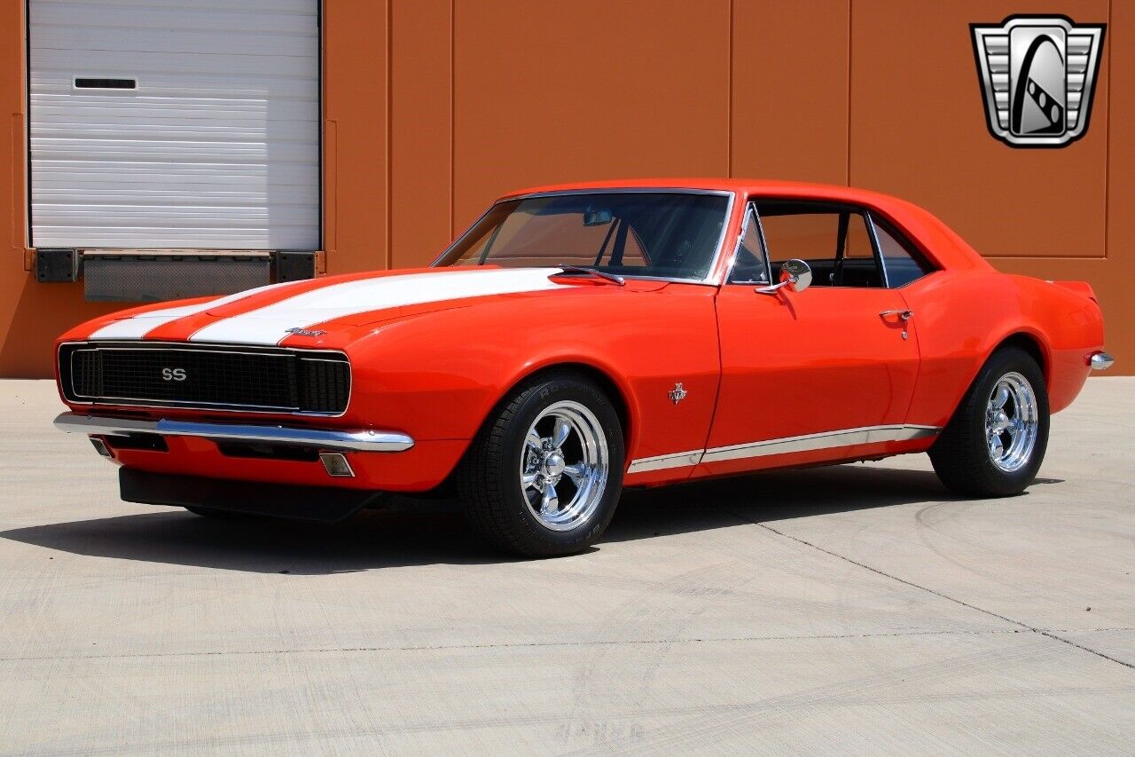 Chevrolet-Camaro-Coupe-1967-3