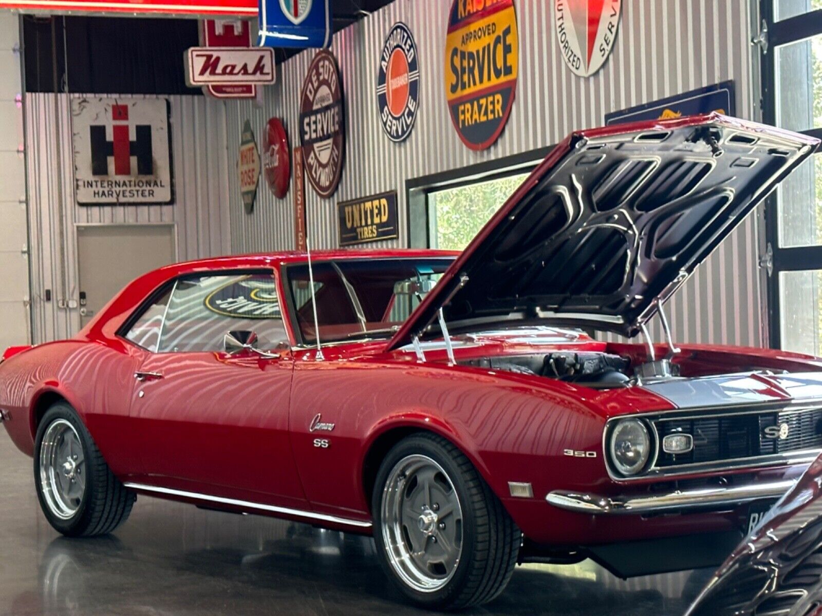 Chevrolet-Camaro-Coupe-1968-11