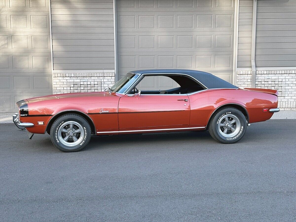 Chevrolet-Camaro-Coupe-1968-12