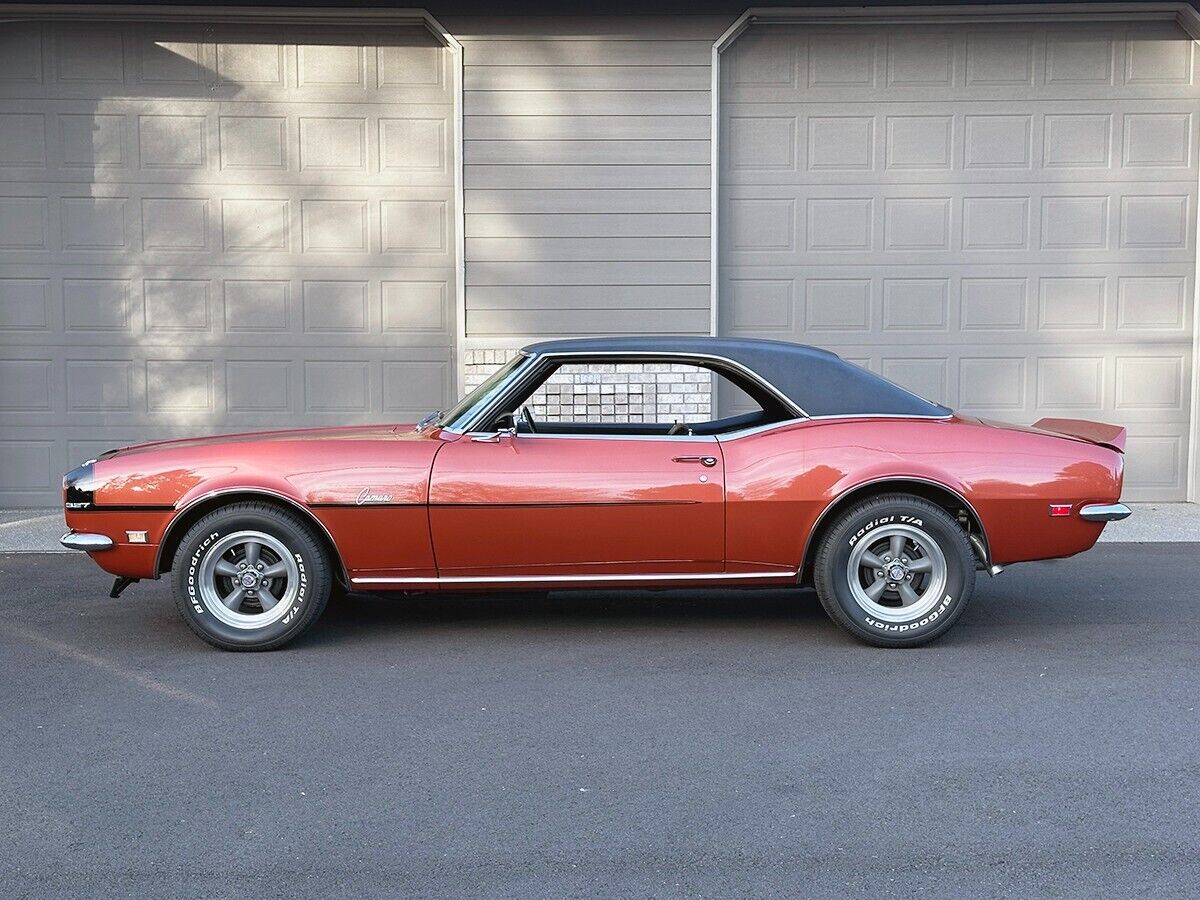 Chevrolet-Camaro-Coupe-1968-13