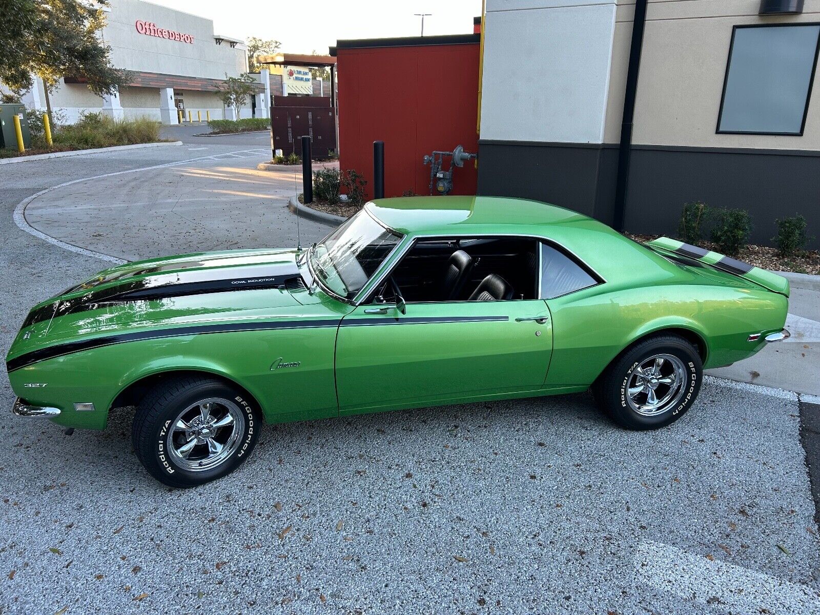 Chevrolet-Camaro-Coupe-1968-16