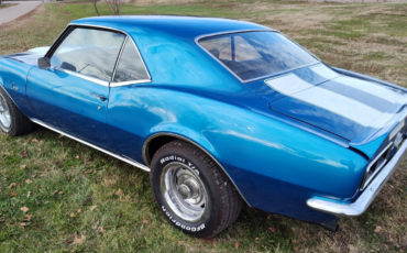 Chevrolet-Camaro-Coupe-1968-2