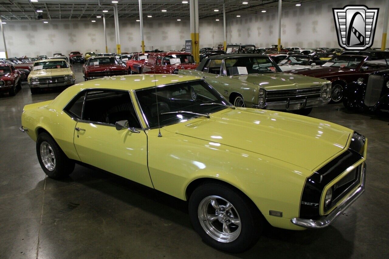 Chevrolet-Camaro-Coupe-1968-2