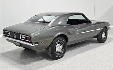 Chevrolet-Camaro-Coupe-1968-4