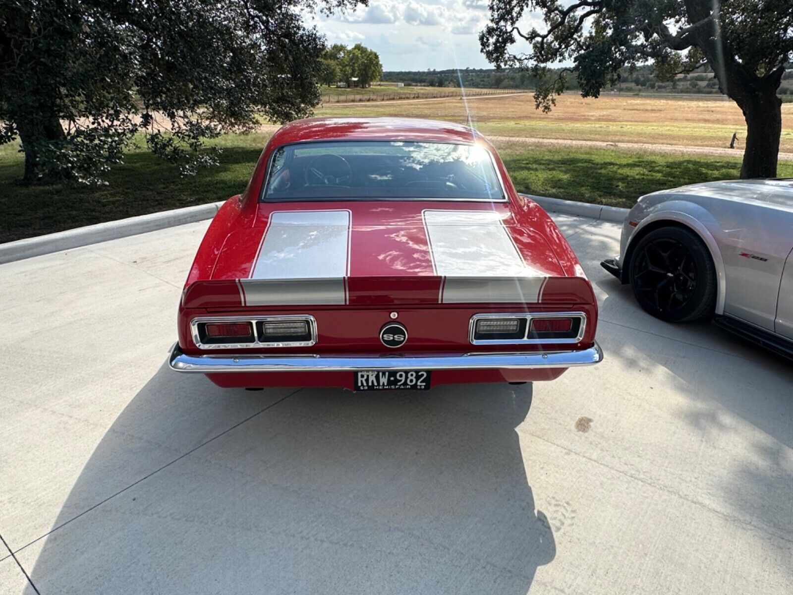 Chevrolet-Camaro-Coupe-1968-4