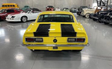 Chevrolet-Camaro-Coupe-1968-4