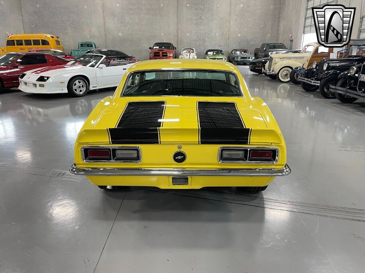 Chevrolet-Camaro-Coupe-1968-4