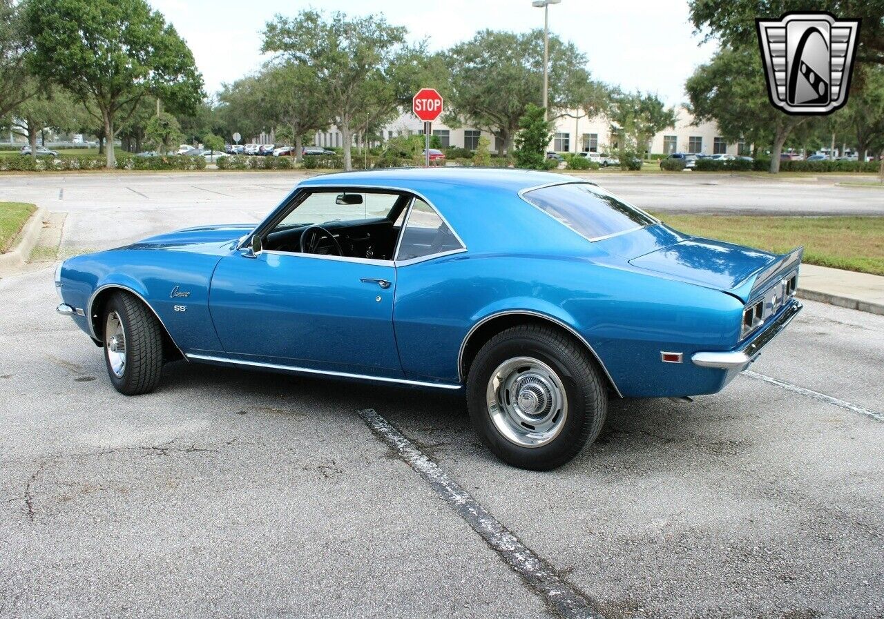 Chevrolet-Camaro-Coupe-1968-5