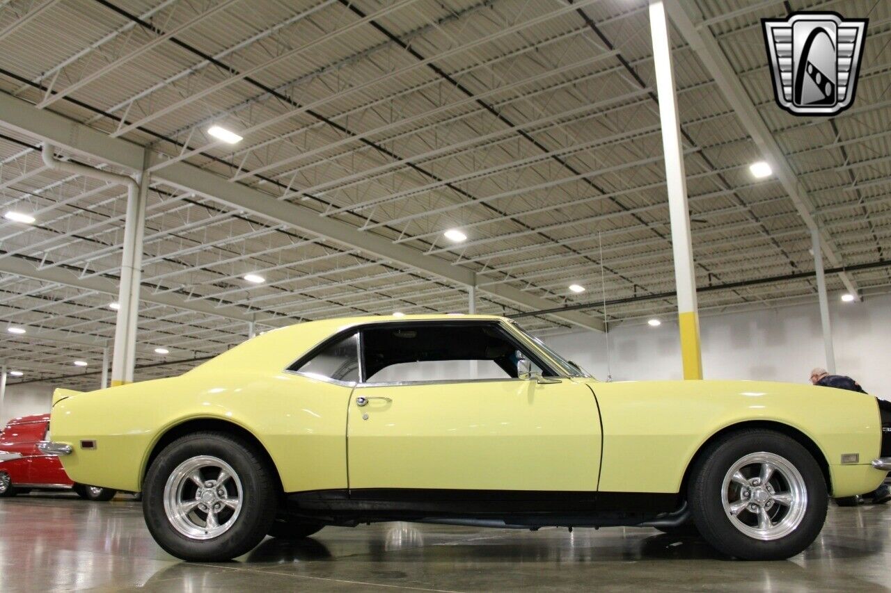 Chevrolet-Camaro-Coupe-1968-6