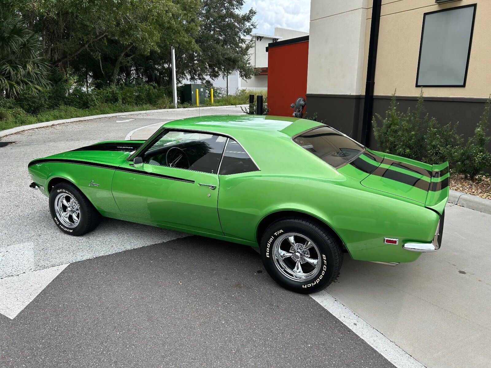 Chevrolet-Camaro-Coupe-1968-7