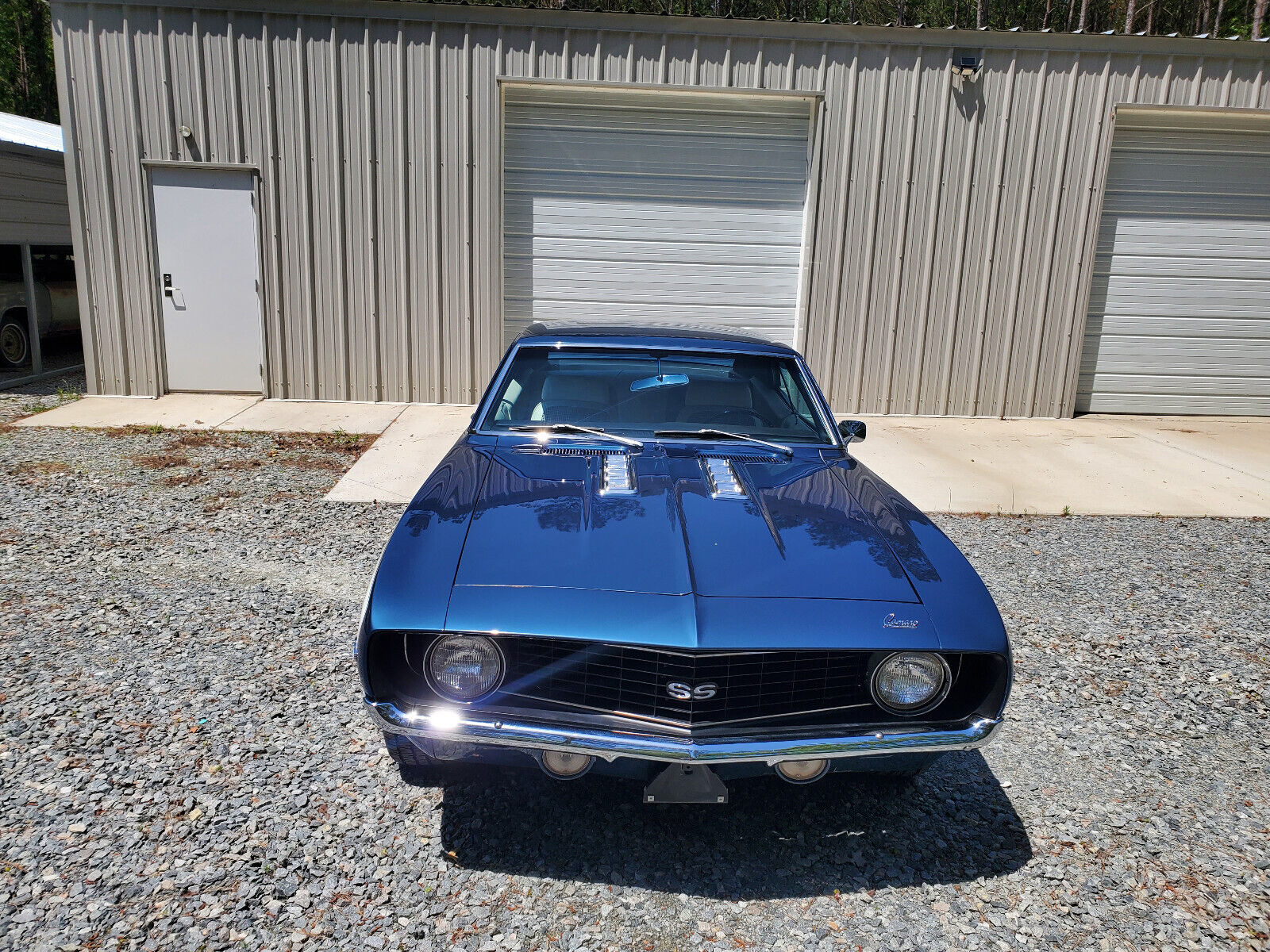 Chevrolet-Camaro-Coupe-1969-1